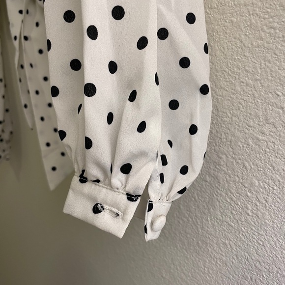 Yasmin Polka Dot Tie Back Crop Top - Picture 10 of 13